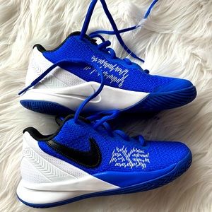 Nike kids’ Kyrie Flytrap II sneakers